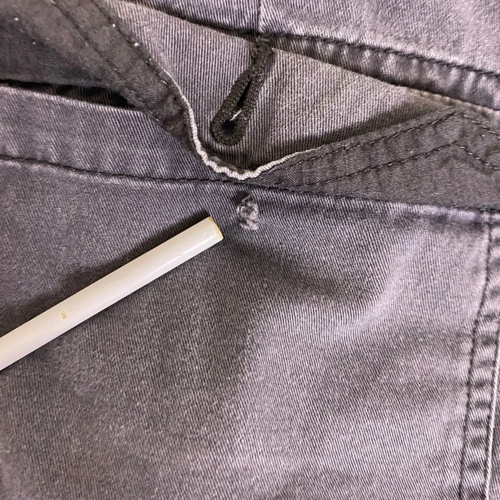 St. Johns Bay Cargo Shorts Men's Size 40 Gray Cotton Twill Outdoor Utility